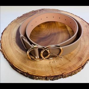 3 for $25 NWOT Double OO Buckle Belt